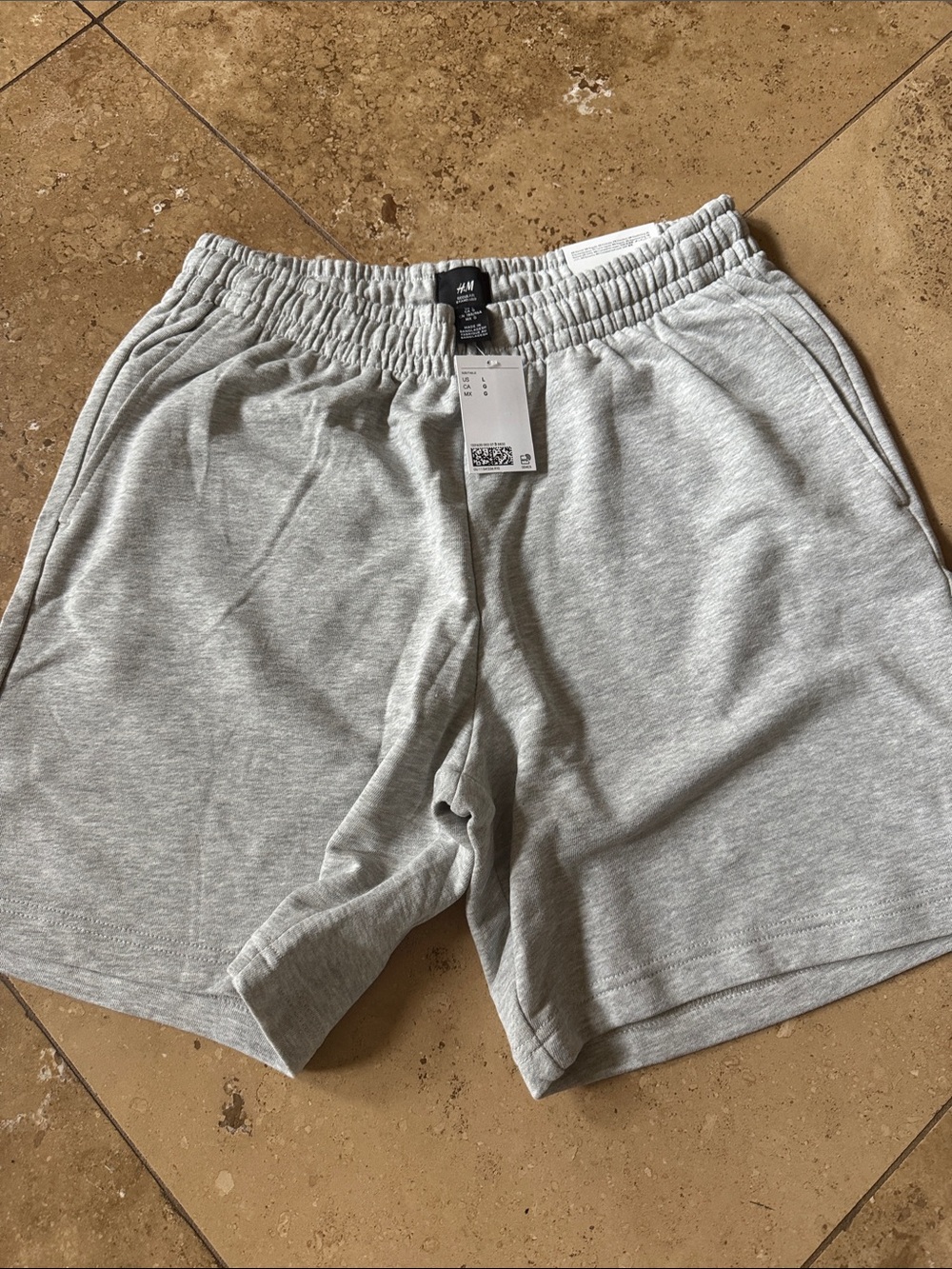 H&M Men's Heather Gray Athletic Jersey Shorts. Size L